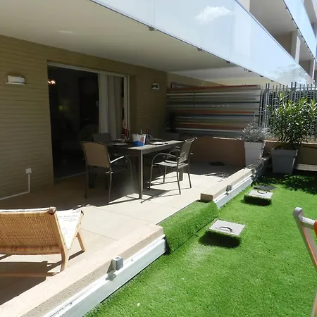 Avec Piscine Et Clim - 4 Pers. - Fr-1-251-955 *